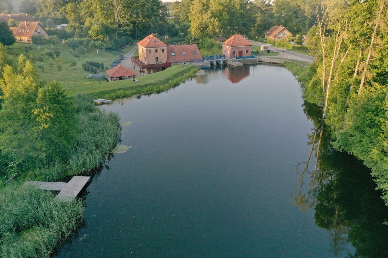 Вилла Gosciniec Pod Wegorzem Olownik Экстерьер фото